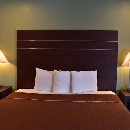 Country Inn Santa Rosa Extérieur photo